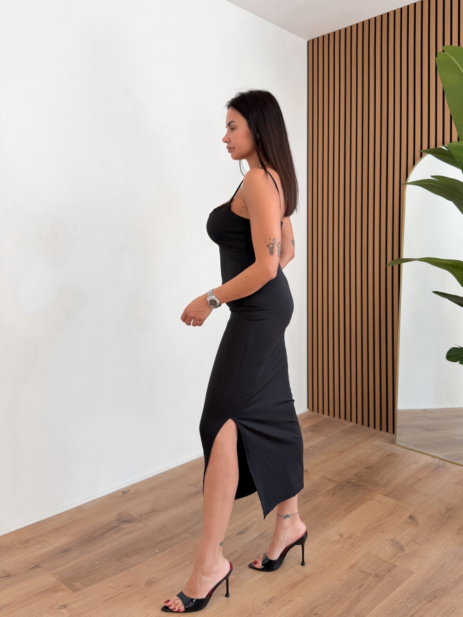 Abito Sensual Monocolore - Nero - SAINTH