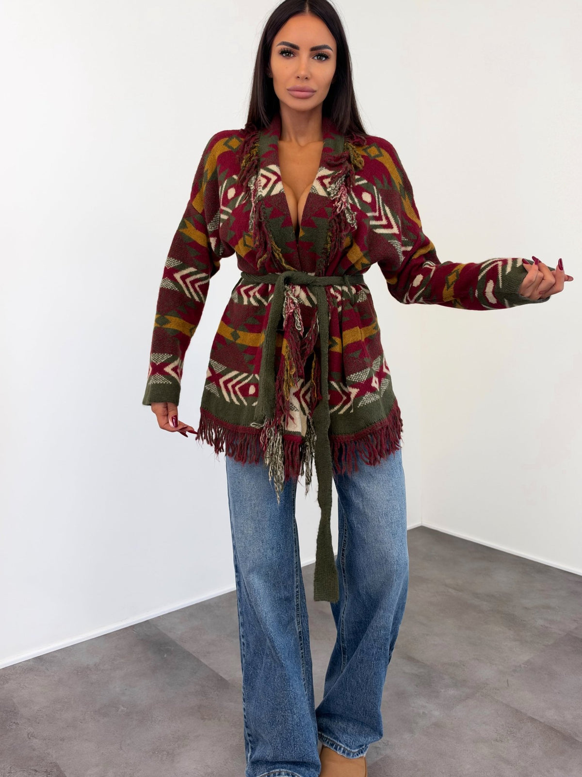 Cardigan Triangle 2.0 - Army Green Bordeaux - SAINTH
