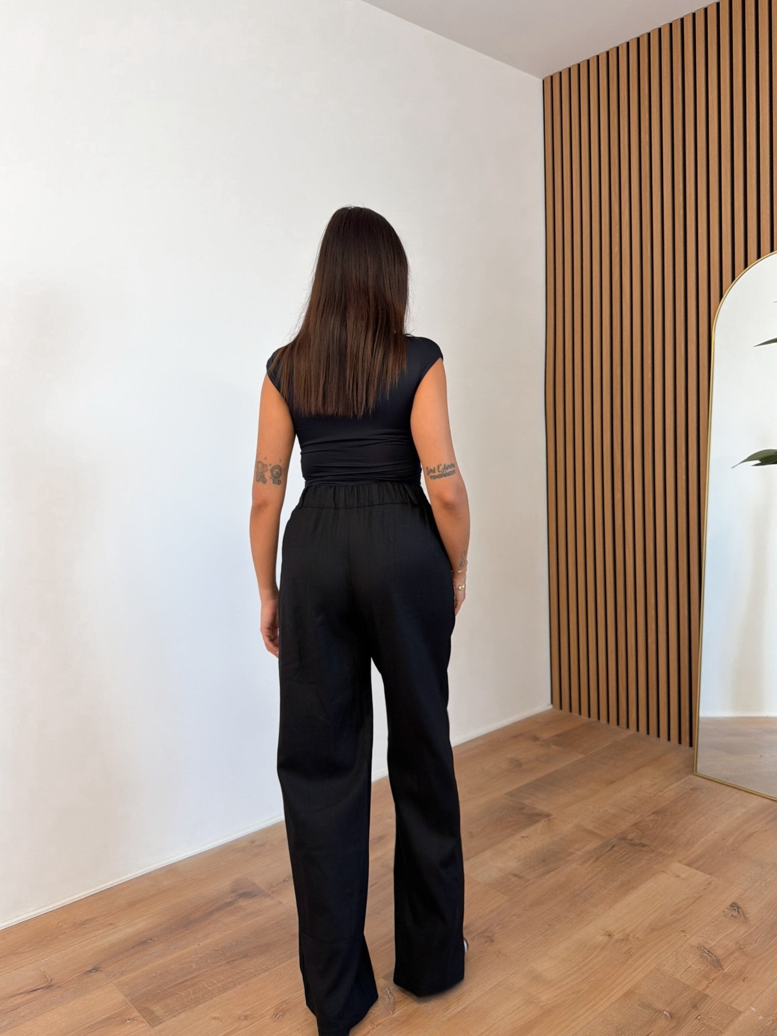 Maglia Easy - Nera - SAINTH