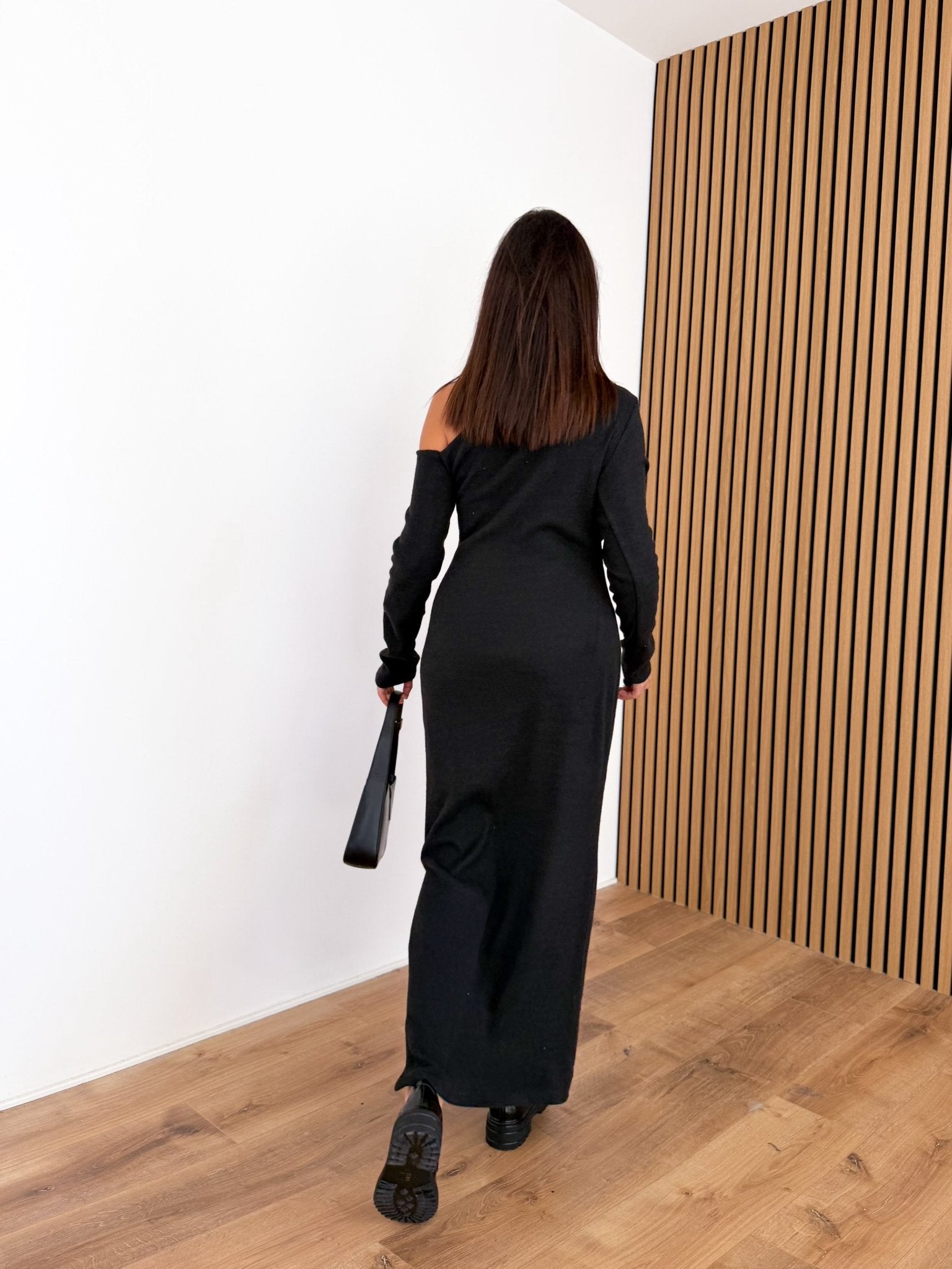 Pull Abito Morgana - Nero - SAINTH