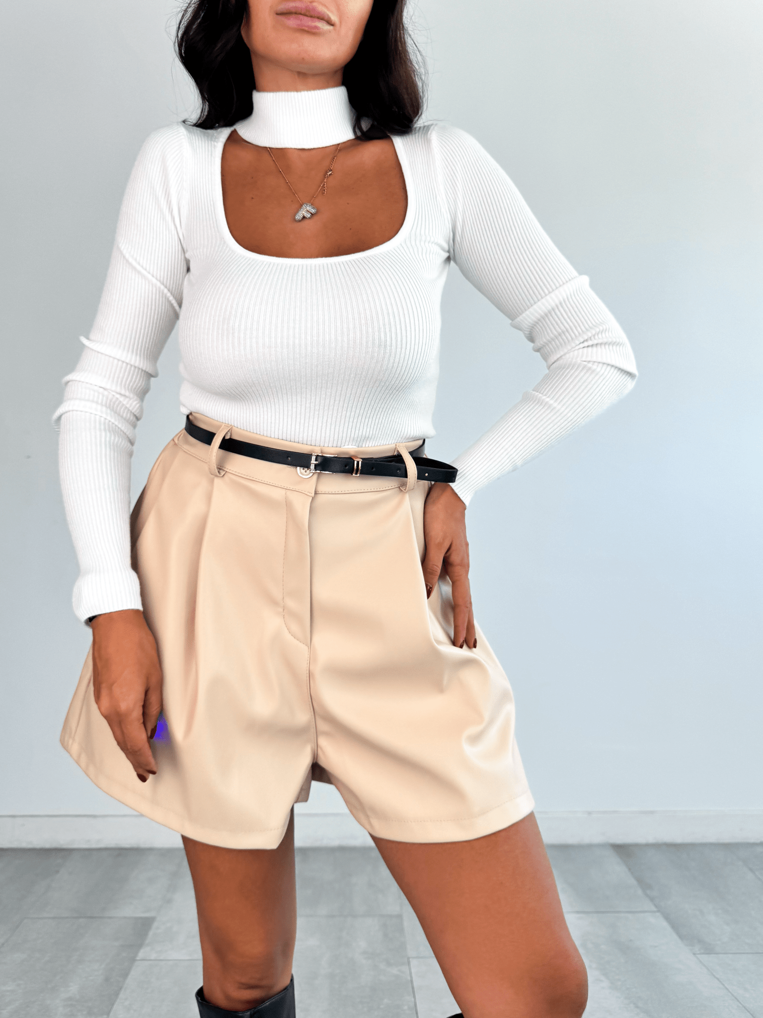 Pull Collar - Bianco - SAINTH