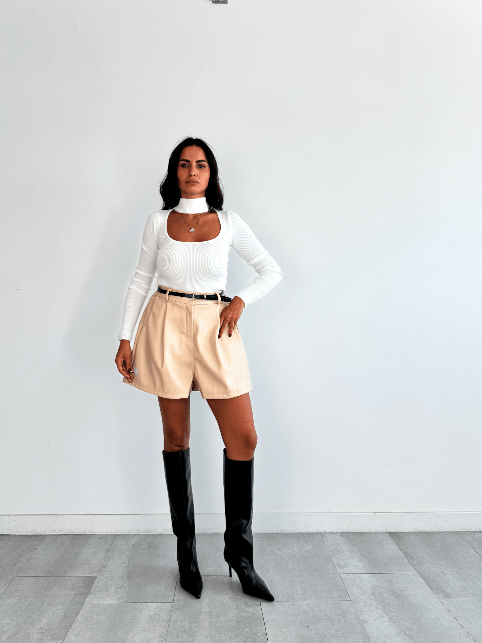 Pull Collar - Bianco - SAINTH