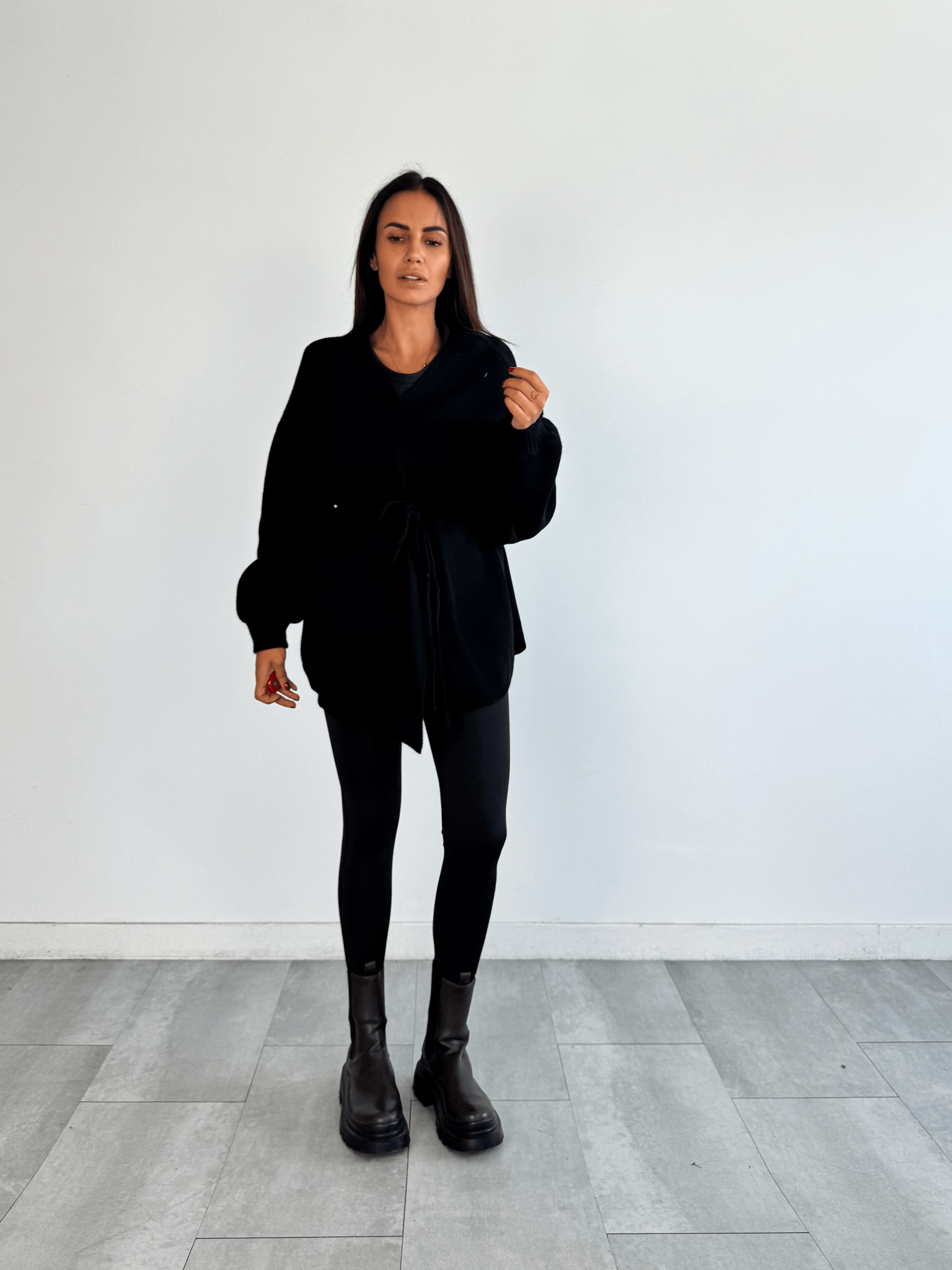 Pull Lovely - Nero - SAINTH