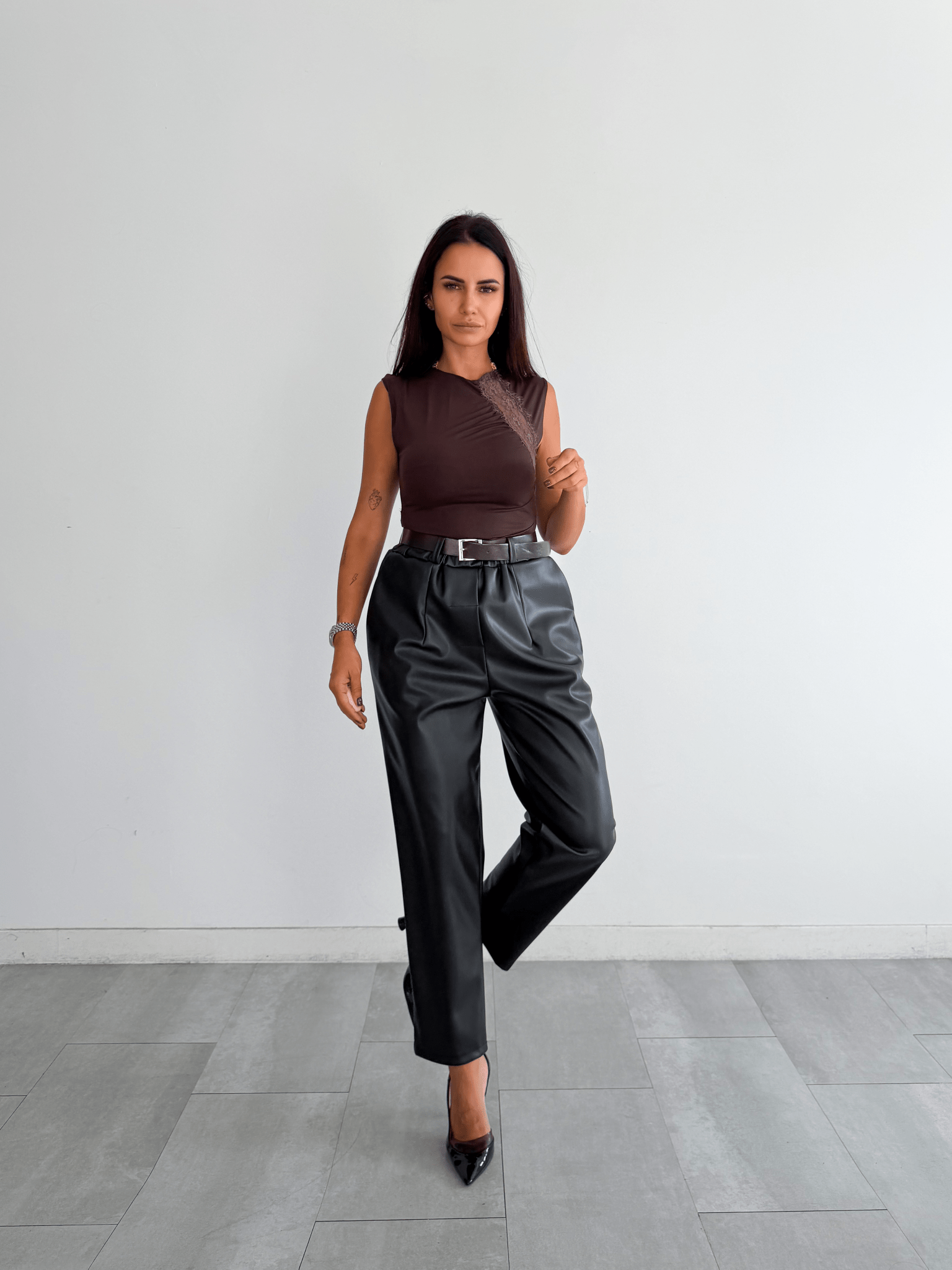 Pantalone Ecopelle + Cintura - Nero - SAINTH