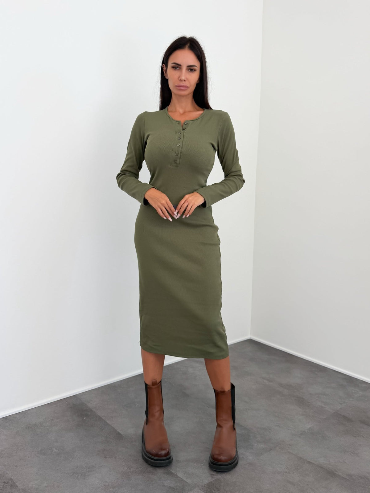 Abito Faraglione - Army Green - SAINTH