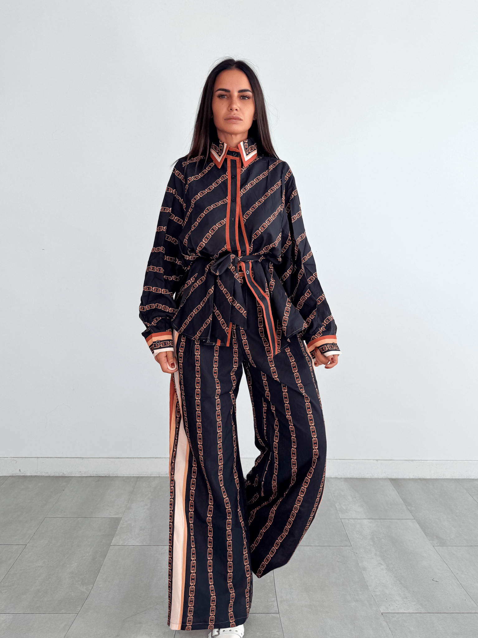 Completo Origami - Nero - SAINTH