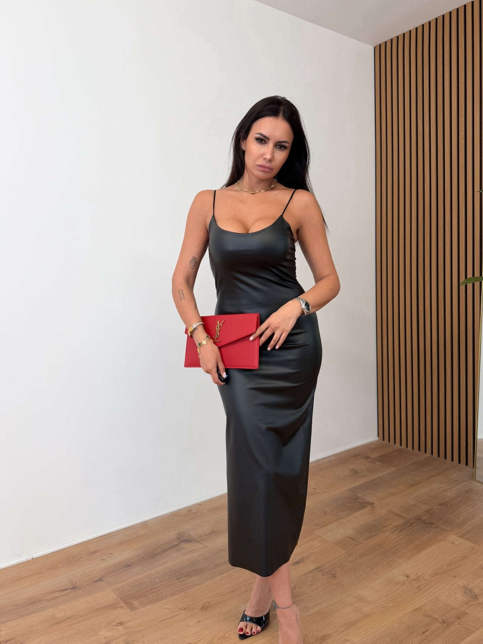 Abito Basic Ecopelle - Nero - SAINTH
