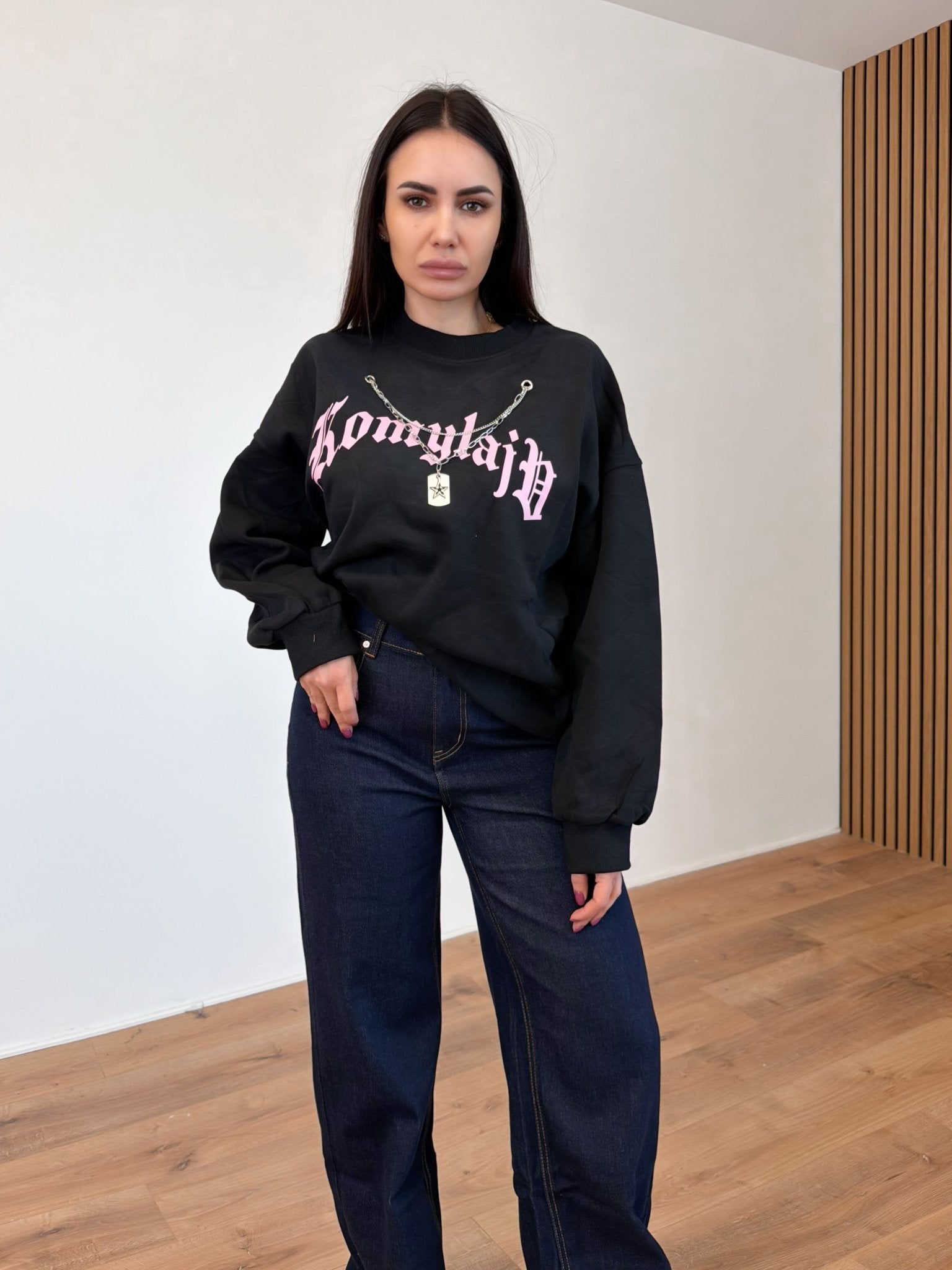 Felpa Collana - Nera - SAINTH