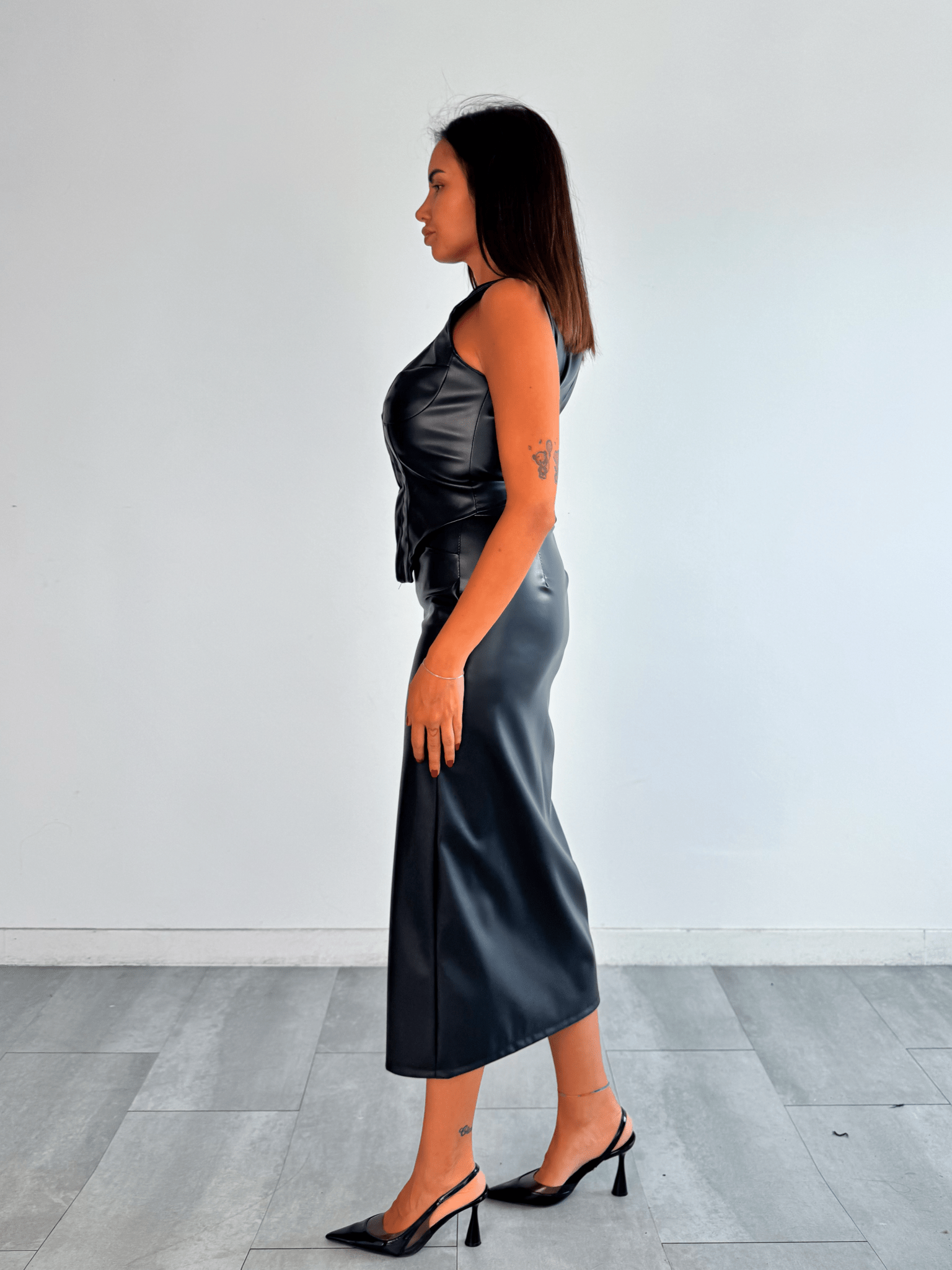 Gonna Ursula - Nera - SAINTH