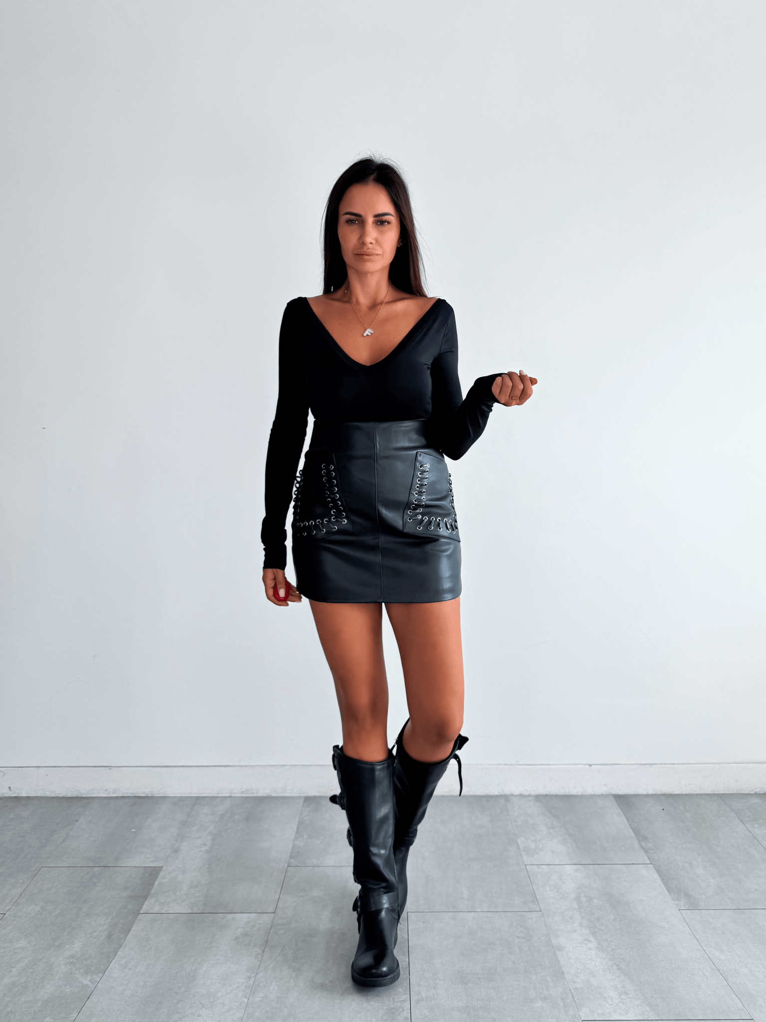 Maglietta Viesse - Nera - SAINTH