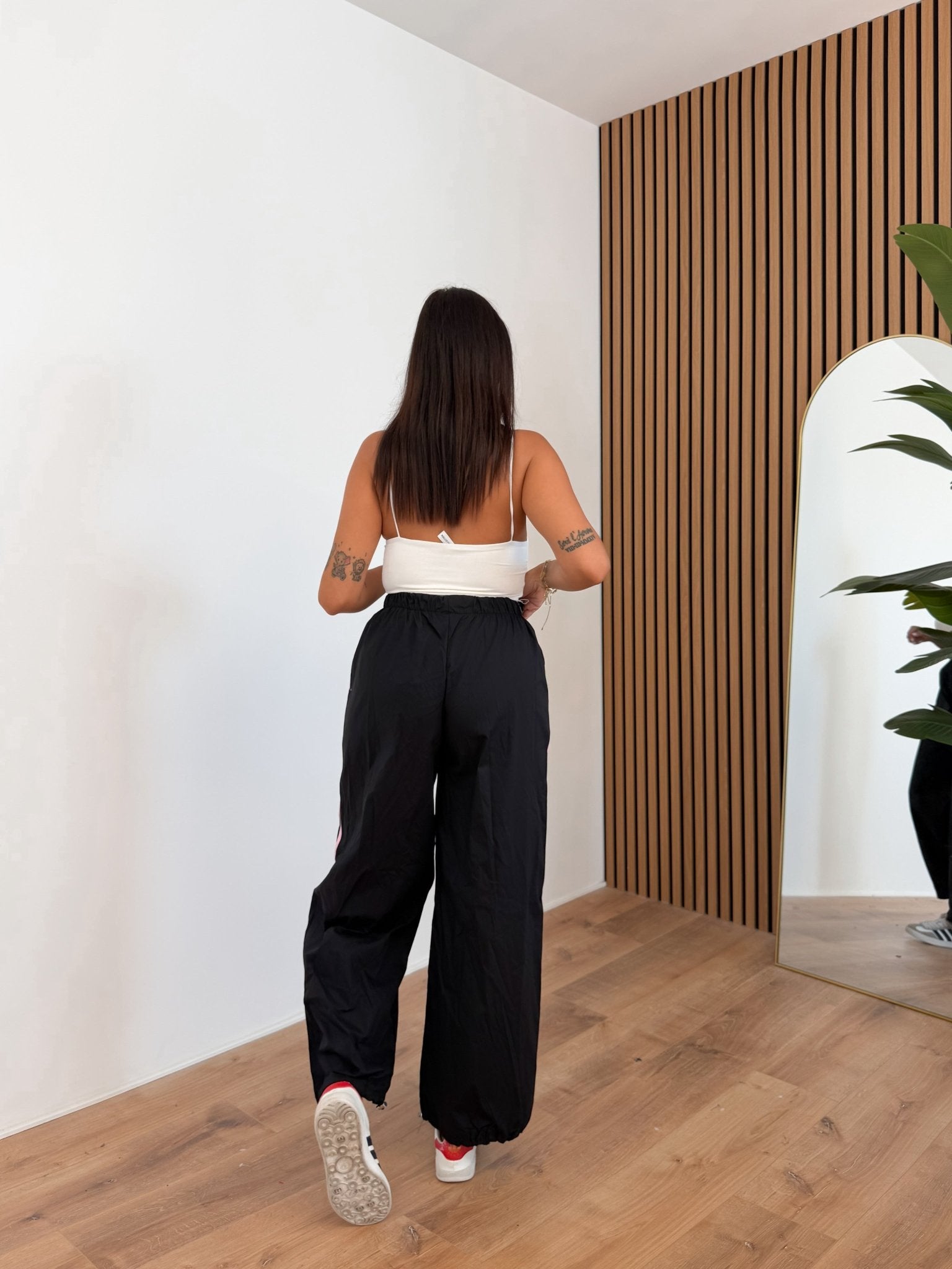 Pantalone Parachute - Nero Rosa - SAINTH