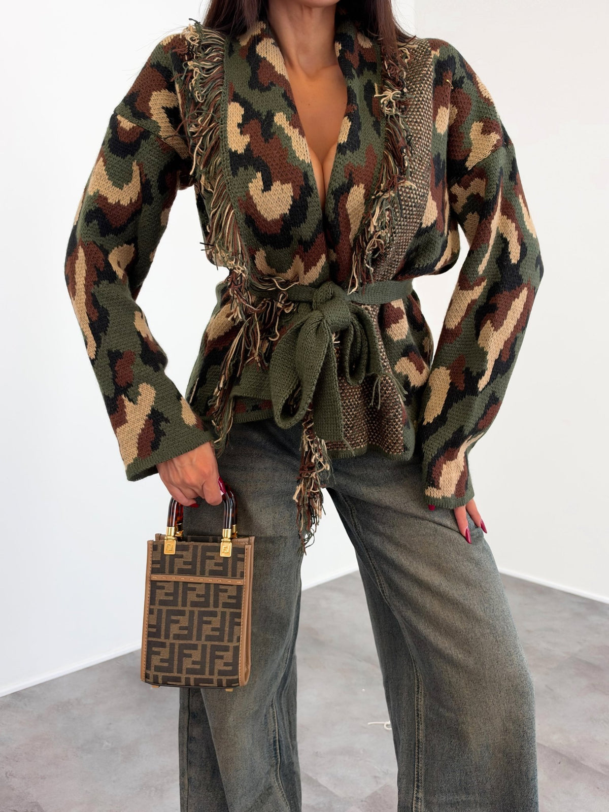 Cardigan War - Camouflage - SAINTH