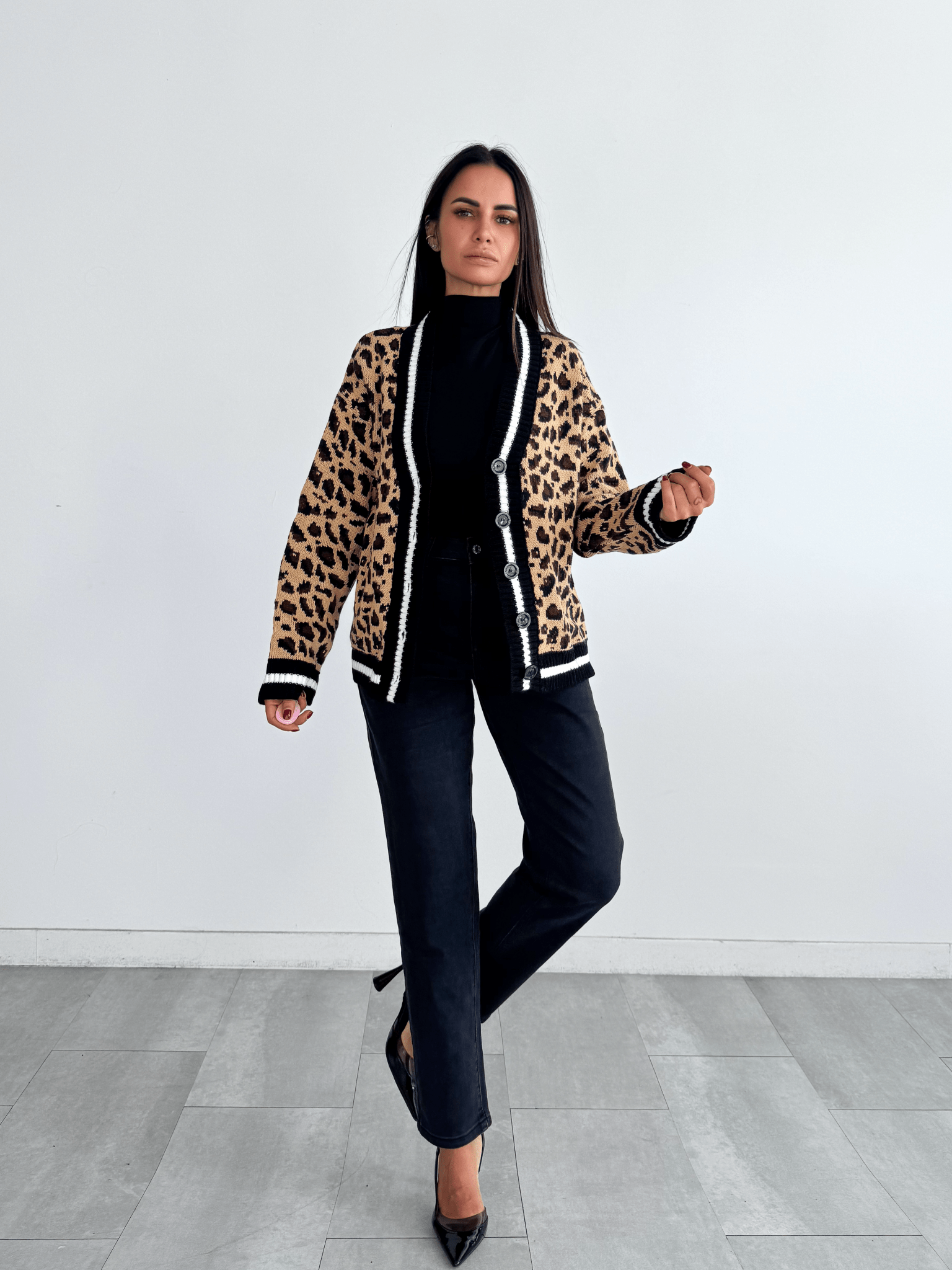 Cardigan College Leo - Nero - SAINTH