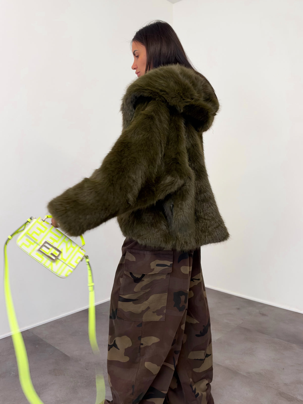 Pelliccia 9929 - Army Green