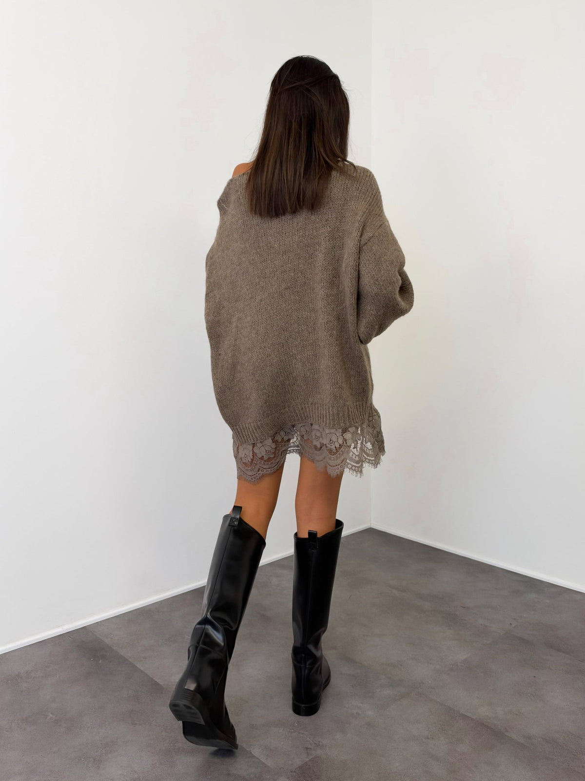 Abito Pull Ricamo - Tortora - SAINTH