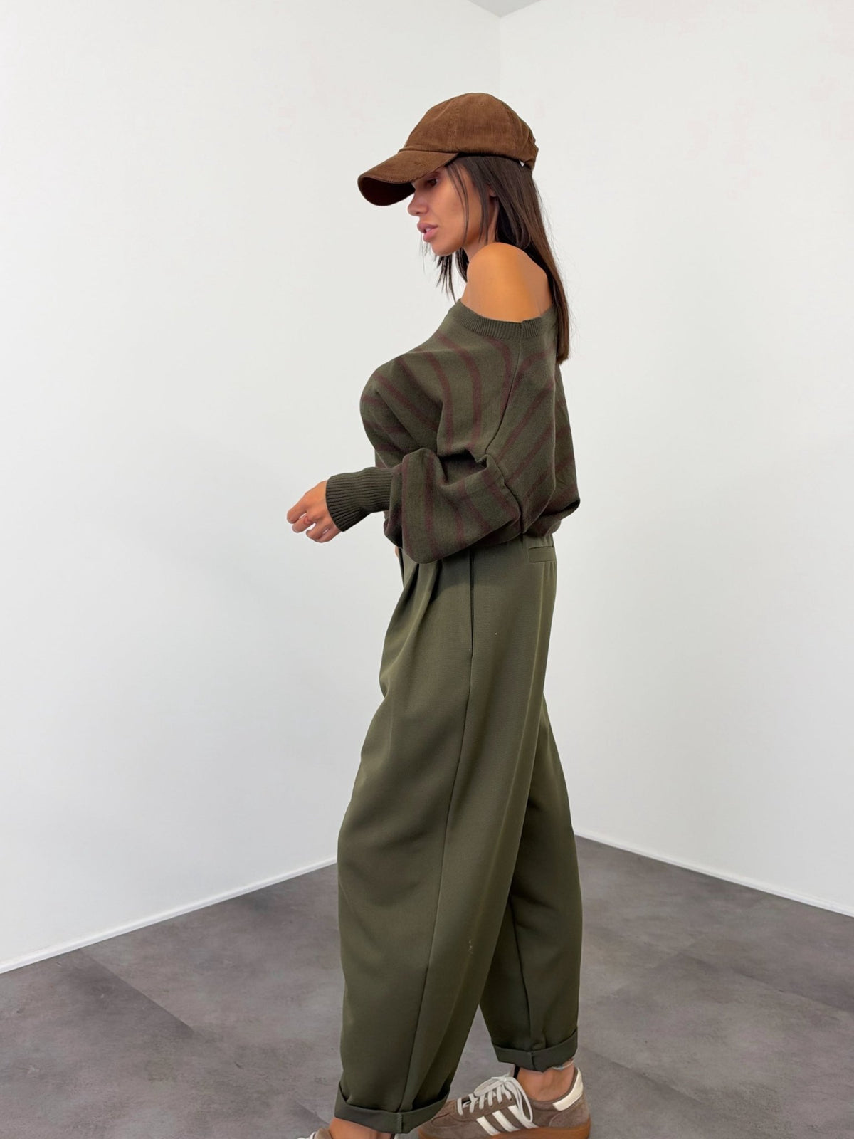 Pantalone Oval - Army Green - SAINTH