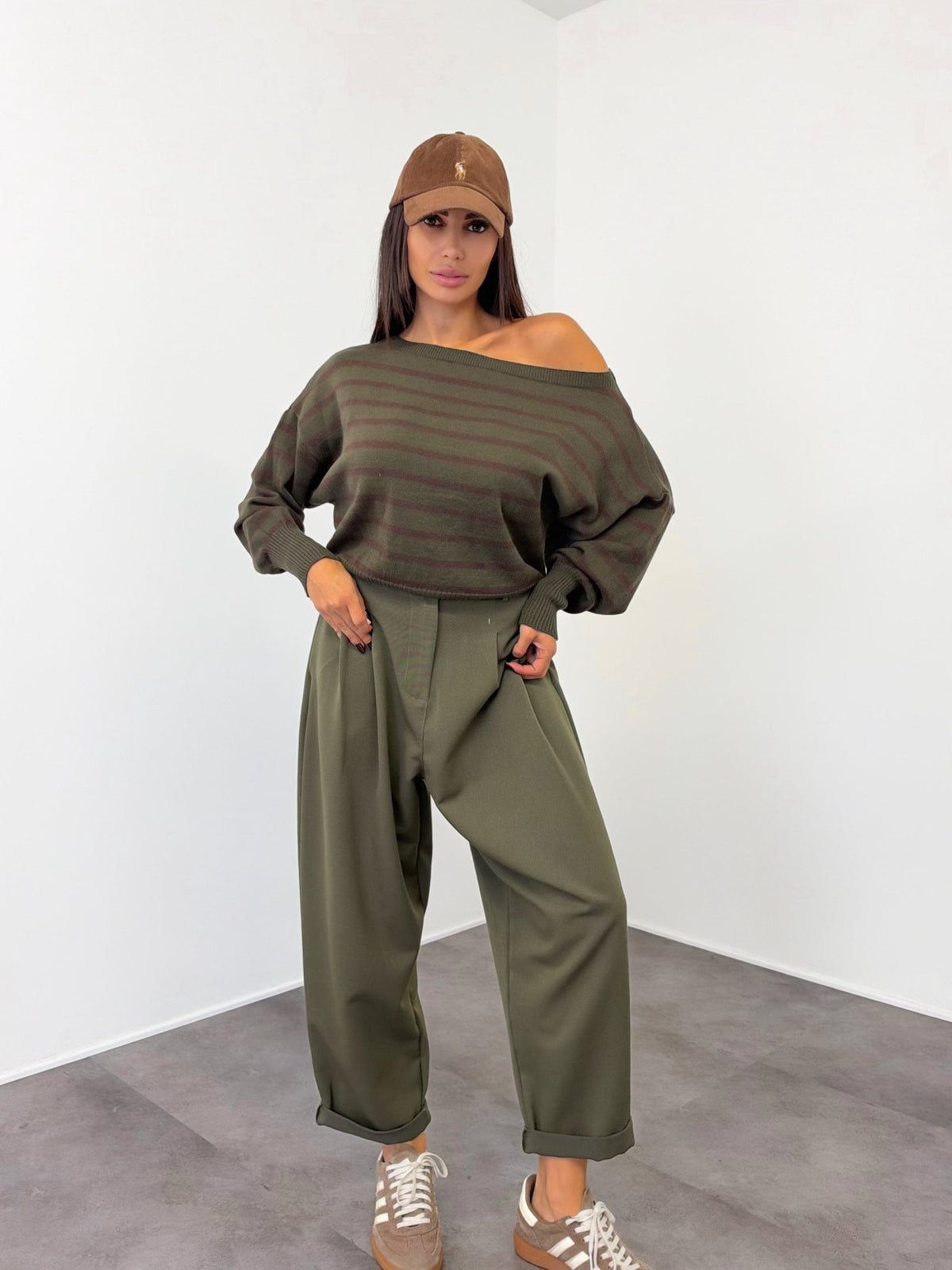 Pantalone Oval - Army Green - SAINTH